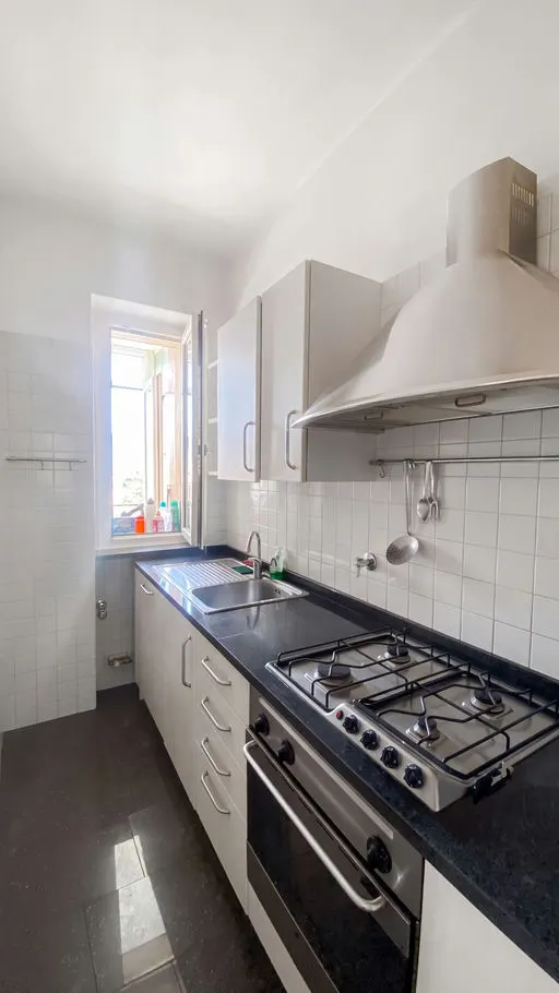 Bilocale con veranda e vista aperta