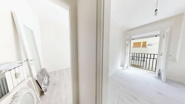 Pied-à-terre ristrutturato con balcone