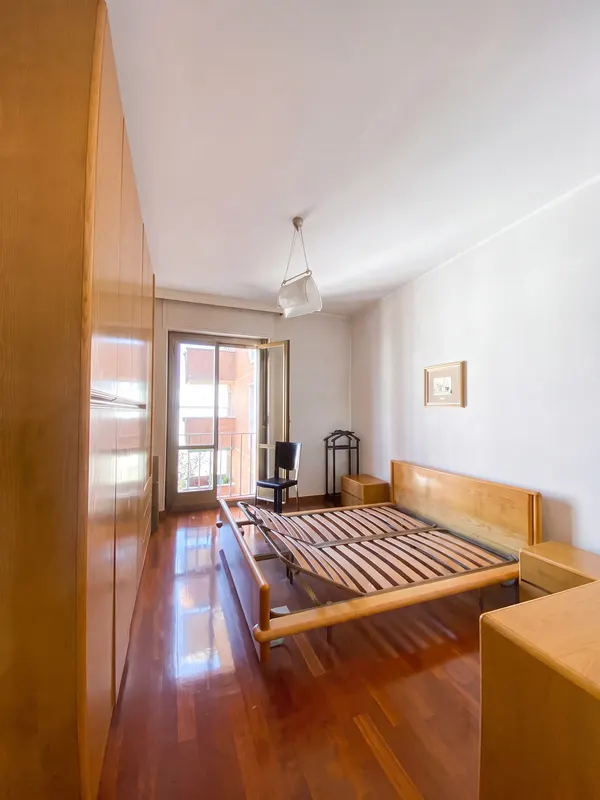 Bilocale con veranda e vista aperta