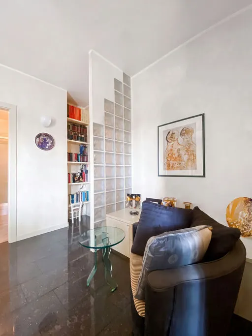 Bilocale con veranda e vista aperta