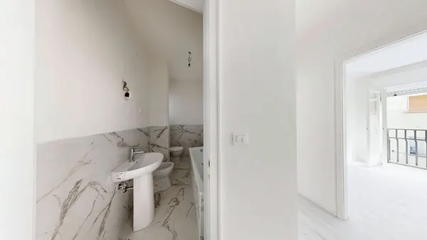 Pied-à-terre ristrutturato con balcone