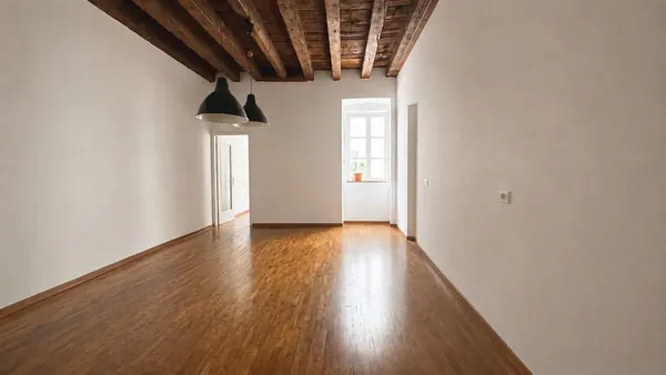 Via Roma — 114 m² in palazzo del 1830, consegnato a nuovo