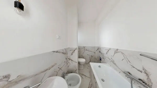 Pied-à-terre ristrutturato con balcone